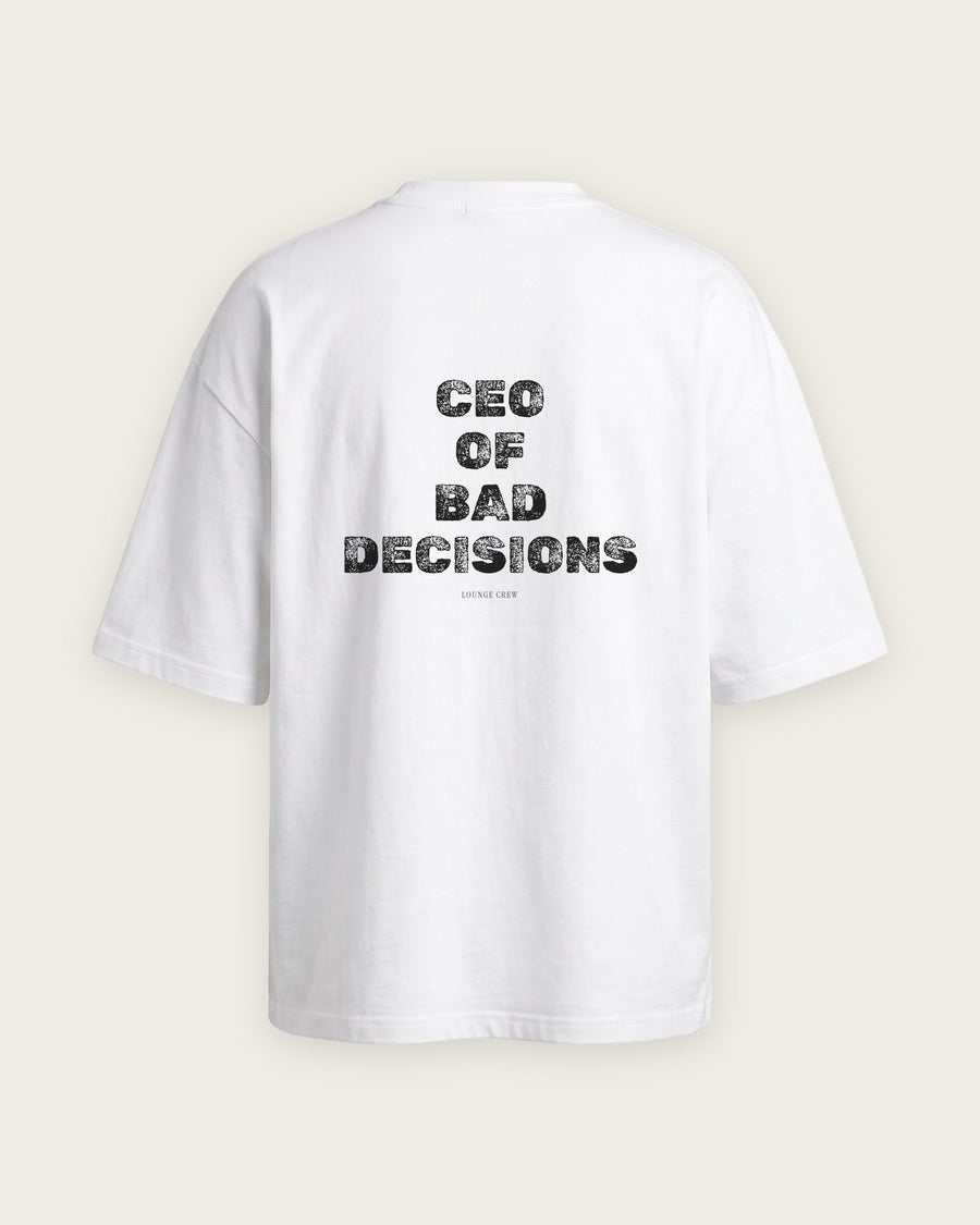 Camiseta Oversized “CEO of Bad Decisions”