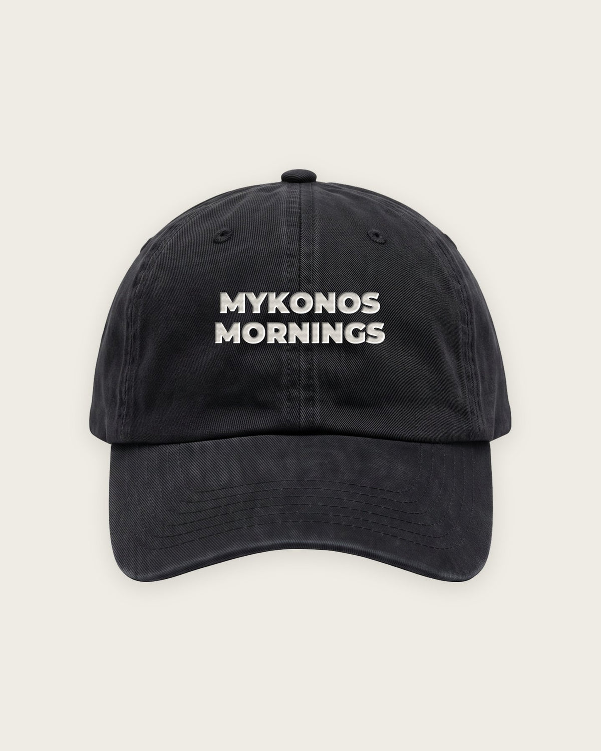 Boné Dad Hat “Mykonos Mornings, Saint-Tropez Nights” — Preto